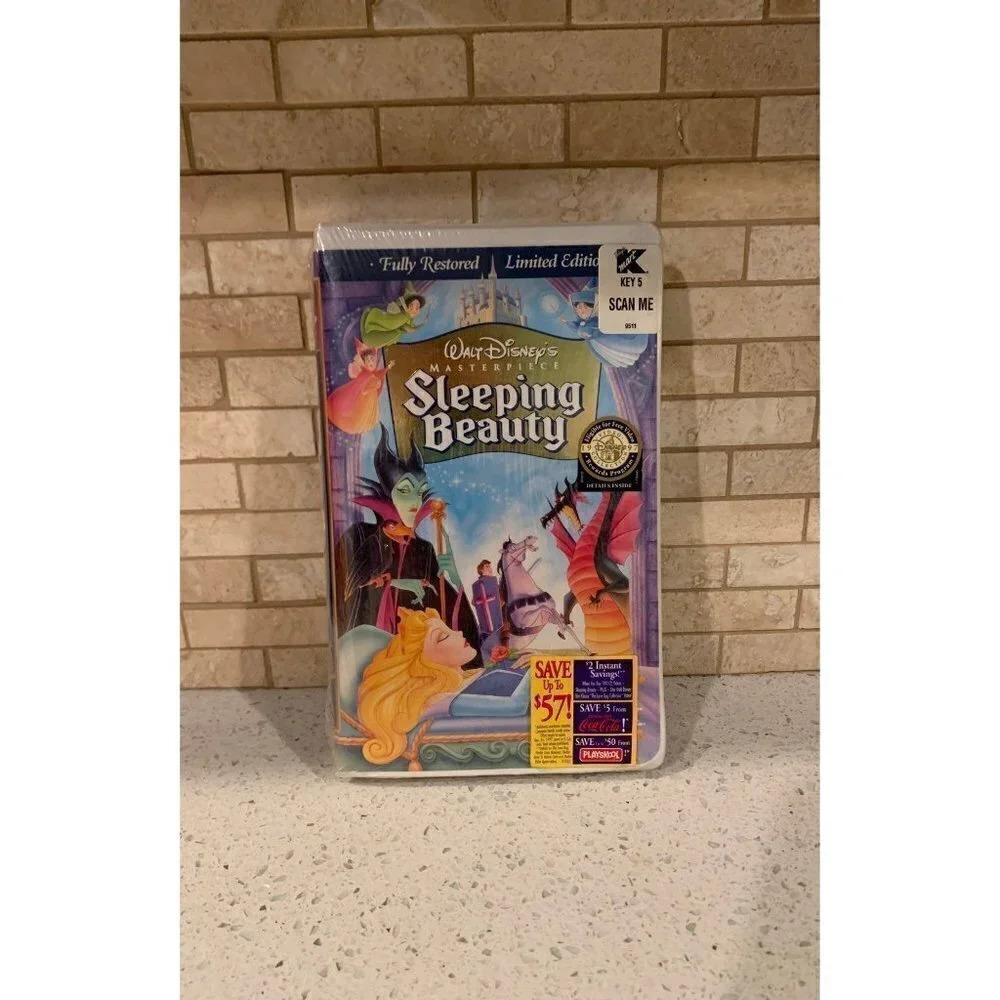 Disney's Sleeping Beauty VHS. SI‎